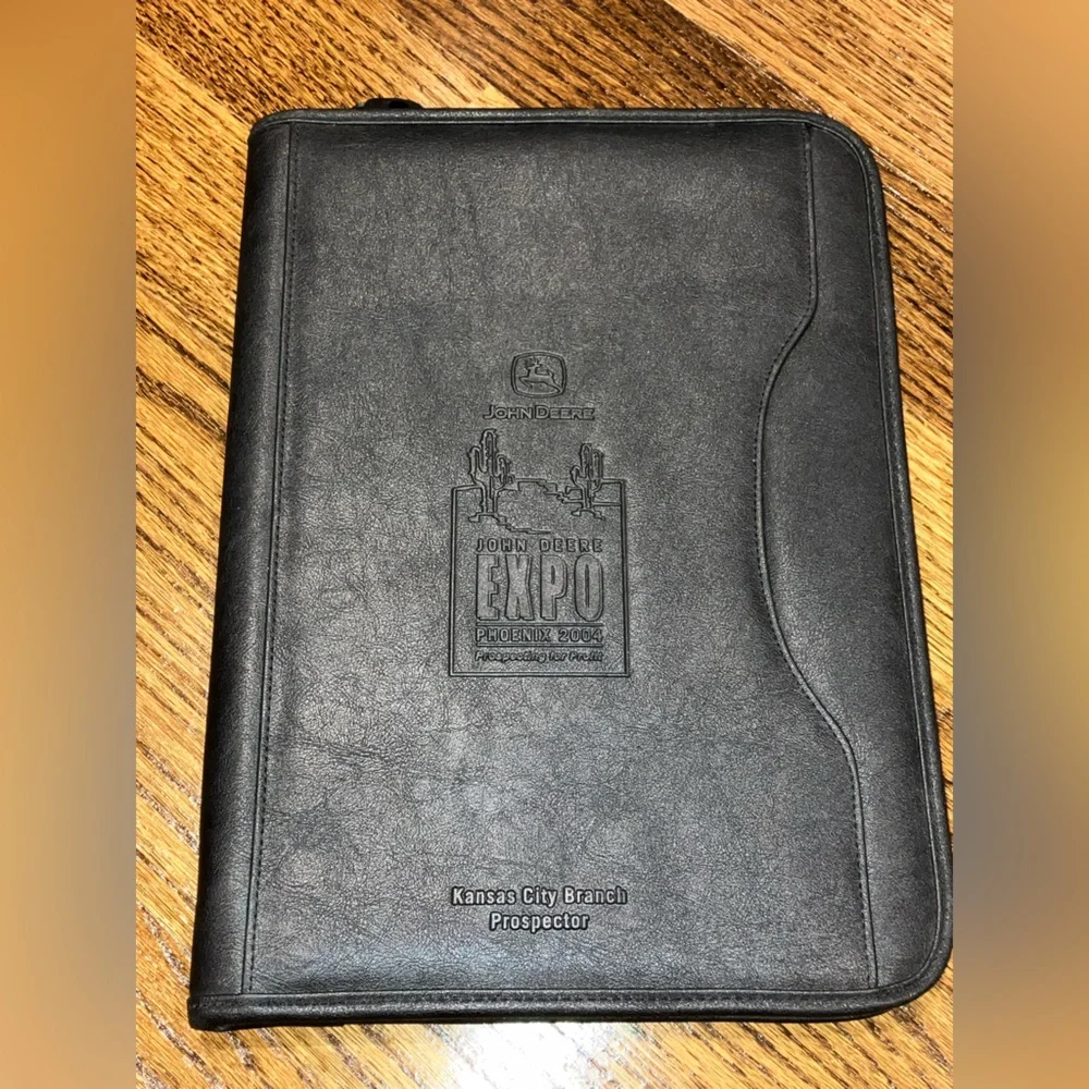 Vintage John Deere Black Zippered Portfolio